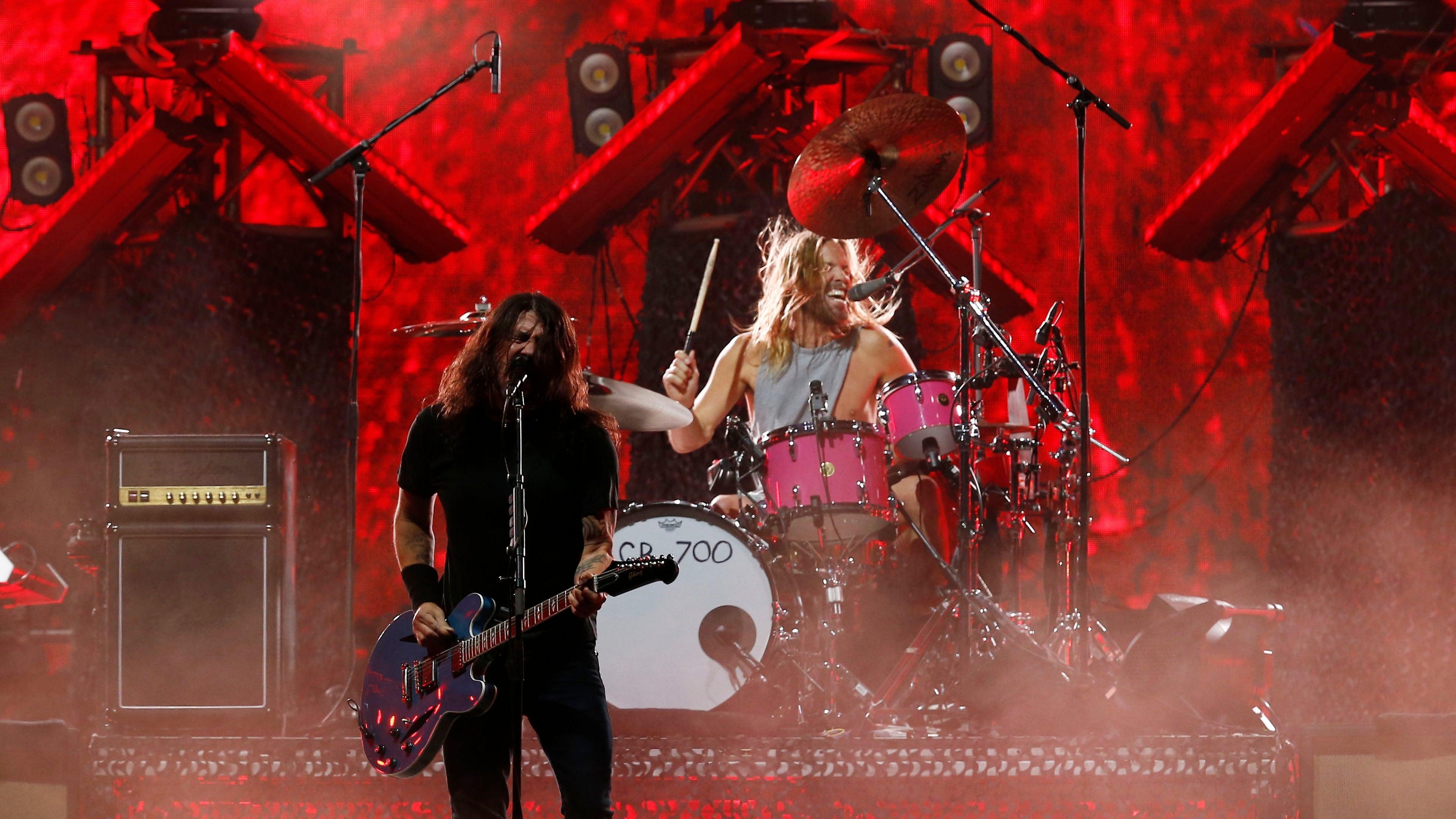 Foo Fighters take home three, bittersweet Grammys and Taylor Hawkins gets emotional tribute