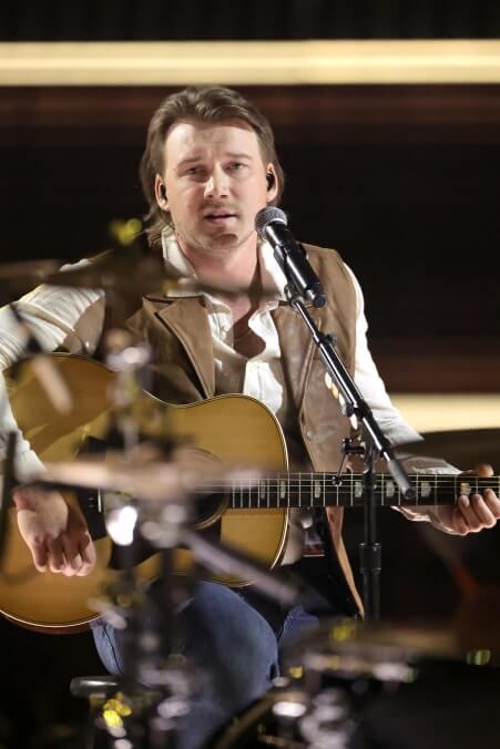 Morgan Wallen’s  comeback performance was an uninspired snoozefest