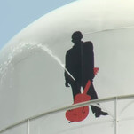 Hey, this water tower painting of Johnny Cash looks like it's peeing