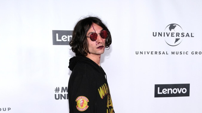 Warner Bros. is apparently in too deep on The Flash to even consider recasting Ezra Miller