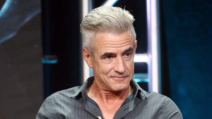 Dermot Mulroney to stab, or maybe get stabbed, in Scream 6