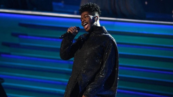 Lil Nas X sends homophobic protesters pizza, declares he has a crush on one of them