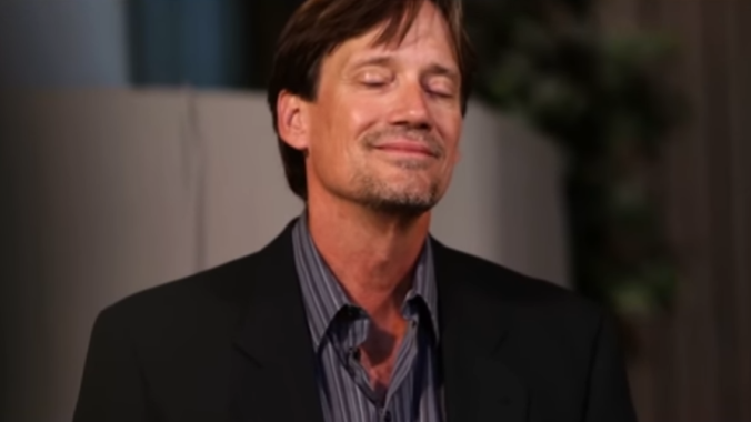 Kevin Sorbo lets you know he’d be nominated for an Oscar if he deigned to play a “pedophile terrorist”