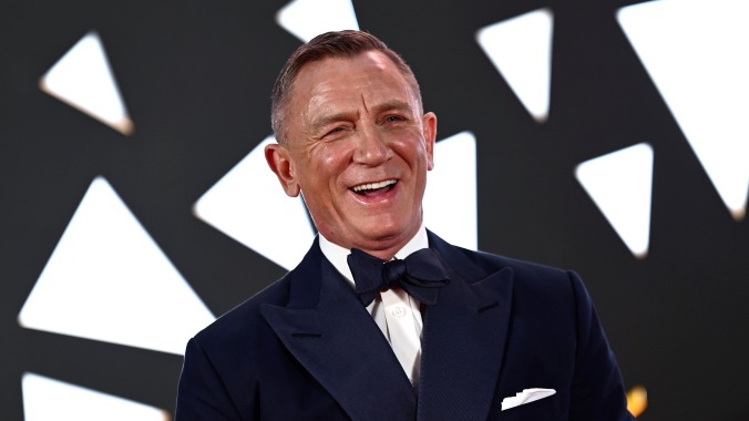 Real-life 007 Daniel Craig receives same royal honor as fictional 007 James Bond