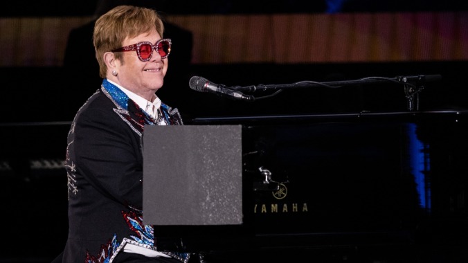 Sir Elton John bids North America adieu with final Los Angeles concert