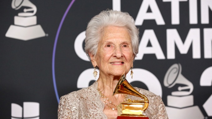 95-year-old Angela Álvarez wins Best New Artist at this year's Latin Grammys