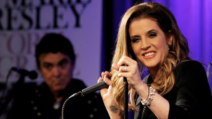 At Lisa Marie Presley's funeral, loved ones honor a 