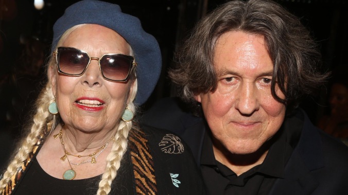 Joni Mitchell reportedly recruits longtime friend Cameron Crowe to direct her biopic