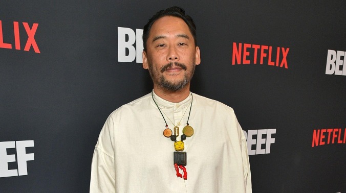 Beef star David Choe attempts to scrub Twitter of podcast clip in which he admits to “rapey behavior”
