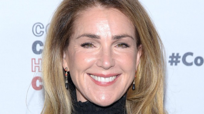 Peri Gilpin is back as Roz for the Frasier revival