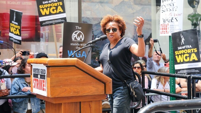 Wanda Sykes highlights how things have changed since 2007