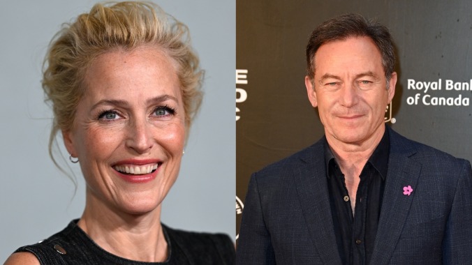 Gillian Anderson and Jason Isaacs will star in The Salt Path adaptation