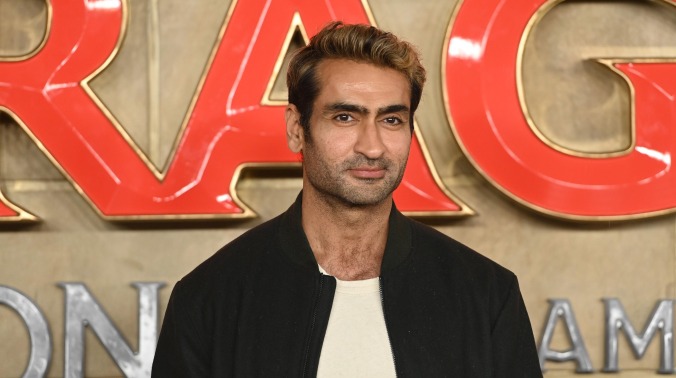 Kumail Nanjiani takes a diplomatic approach