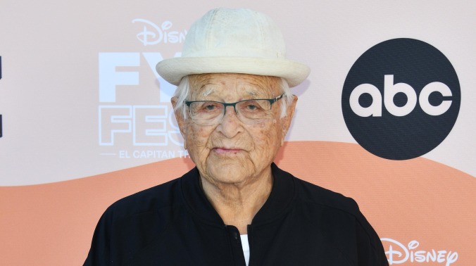 Television’s original comedy writer Norman Lear has some strike thoughts