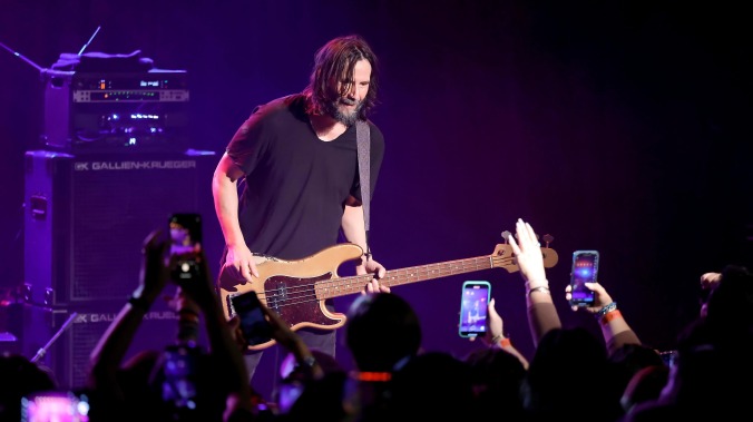 Keanu Reeves’ band Dogstar is going on tour, because what else is he gonna do?