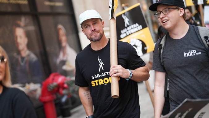 Stephen Amell joins stars on the picket line following controversial strike comments