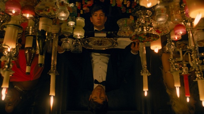 Jacob Elordi and Barry Keoghan play Brideshead Revisited in first Saltburn teaser