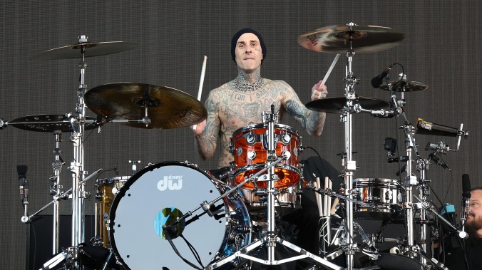 Blink-182 tour postponed as Travis Barker deals with an “urgent family matter”