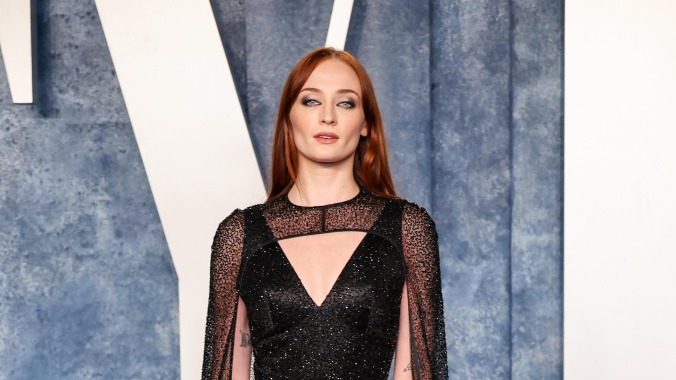 Sophie Turner sues Joe Jonas to have her children returned to England