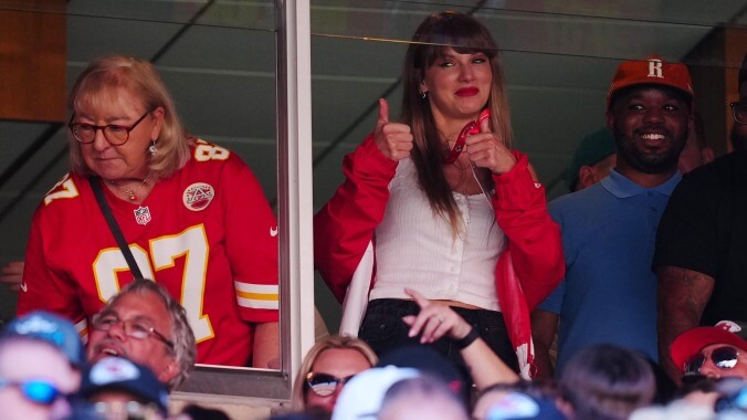 “Ketchup and seemingly ranch” and the incredible economic power of Taylor Swift