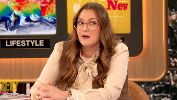 Drew Barrymore avoids mentioning writers strike in season premiere