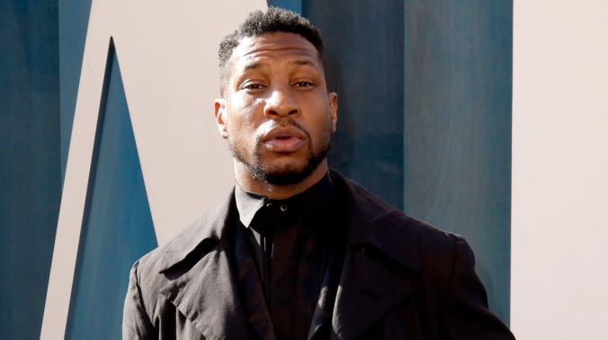 Jonathan Majors’ accuser surrenders for arrest, but won’t be prosecuted