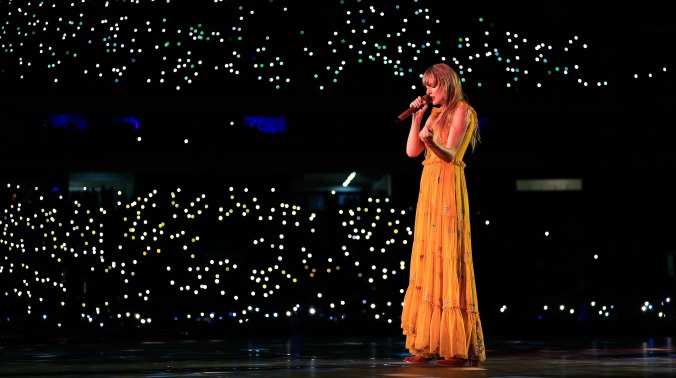 Swifties raise money for family of fan who died at Brazil Eras Tour stop