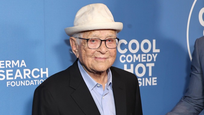 Rob Reiner, Quinta Brunson and more celebrities pay tribute to Norman Lear