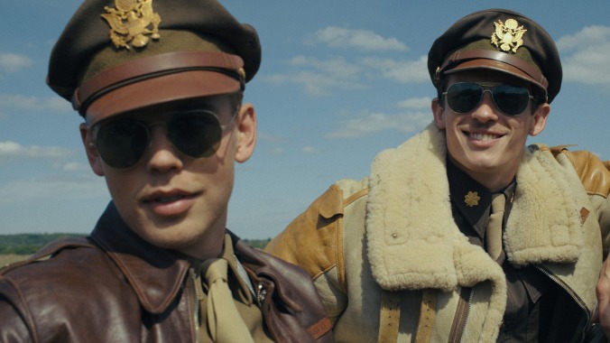 Austin Butler is a dashing Air Force pilot in Masters Of The Air trailer