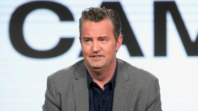 Matthew Perry dies