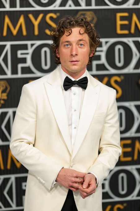 Jeremy Allen White