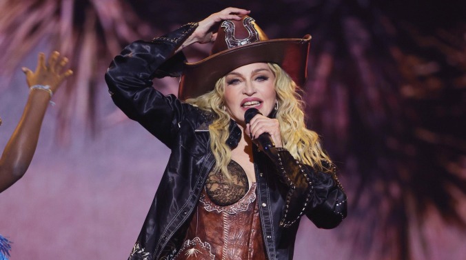 Madonna’s team isn’t too concerned about that late-start lawsuit