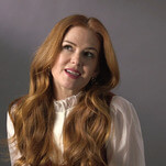 Isla Fisher says the trick to on-screen chemistry is to look at your scene partner like they are a burger