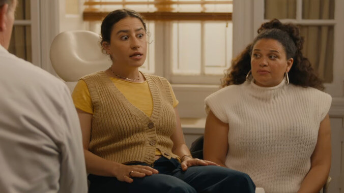 Babes trailer brings Ilana Glazer’s bestie energy to the pregnancy plot