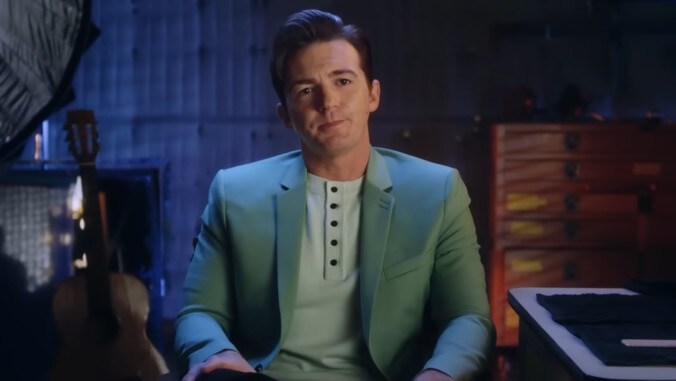 Drake Bell and fellow Nickelodeon alums defend child star parents