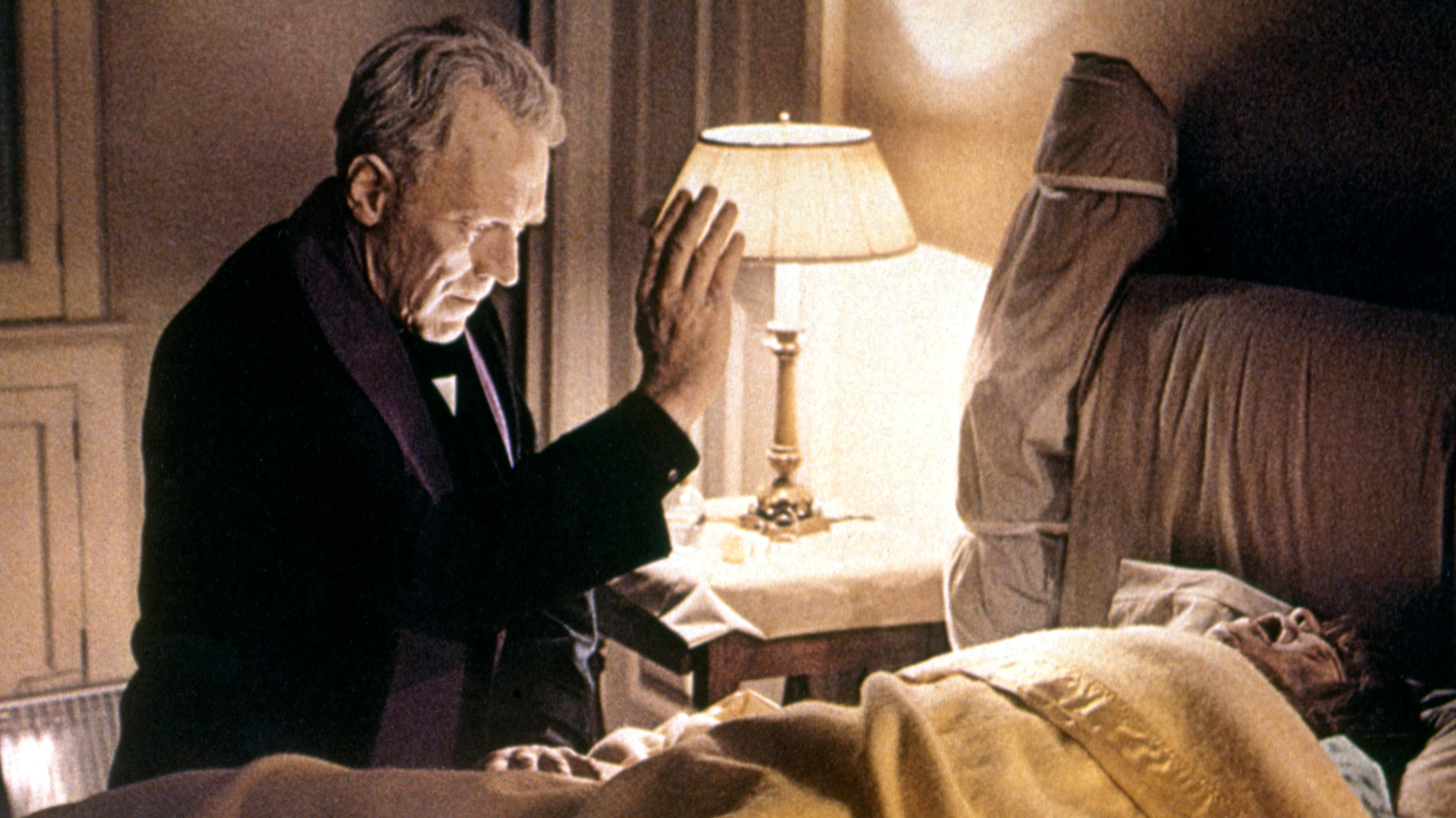 Film Trivia Fact Check: The Exorcist‘s cursed injury report