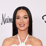 Katy Perry takes break from stepping on rakes to pick up MTV Video Vanguard award