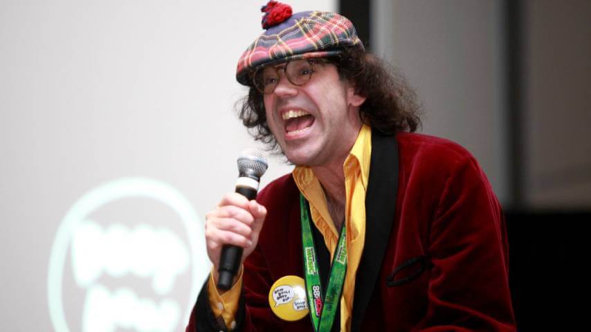 Nardwuar confirms Rob Zombie has the worst “doot doo” in the business