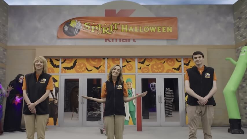 Spirit Halloween jabs back at Saturday Night Live after sketch