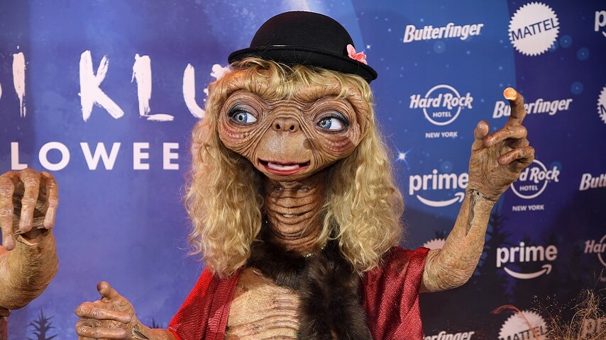 Wait, Heidi Klum was also a ridiculously elaborate E.T. for Halloween?