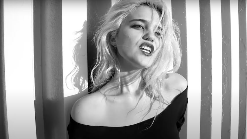 Sky Ferreira would re-record her catalog if she had Taylor Swift money