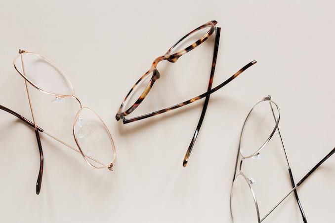 How to Choose the Perfect Glasses Frames for Your Face Shape and Style