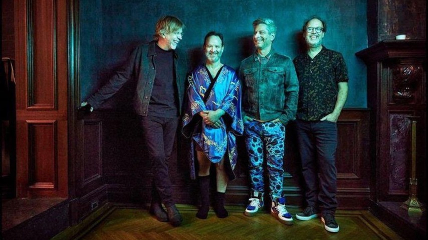 Phish plans summer tour