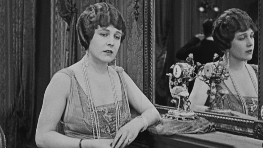 Cult Of Criterion: A Woman Of Paris