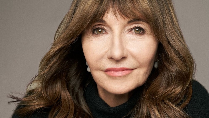 Mary Steenburgen to become woman on the inside of A Man On The Inside