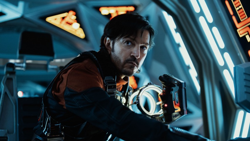アンドル戻ってきて、それはもたらしました」スターウォーズ大人のために「それと戻って