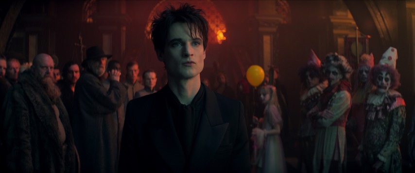The Sandman. Tom Sturridge as Dream in episode 203 of The Sandman. Cr. Courtesy Of Netflix © 2025 (the sandman season two teaser)
