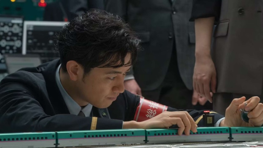 Passengers and professionals unite to avoid a Bullet Train Explosion in glossy thriller