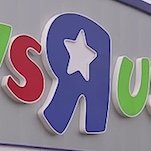 Toys 'R' Us to develop own Movie 'R' Us