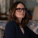 Tina Fey mocks fake Golden Girls poster: 